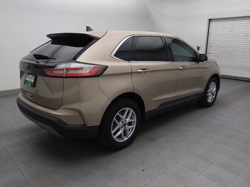 Used 2021 Ford Edge SEL w/ Convenience Package AWD/4WD image 9