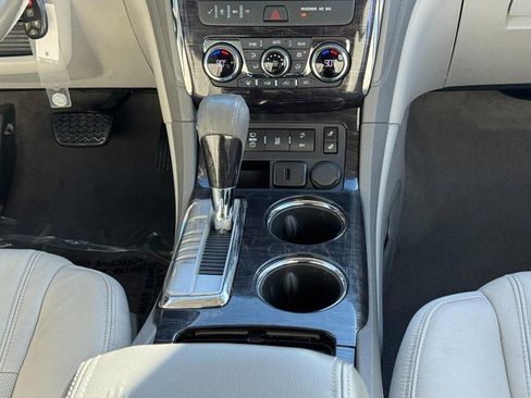 Used 2017 Buick Enclave Leather image 15