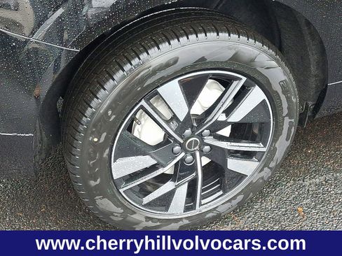 New 2026 Volvo XC60 B5 Plus w/ Protection Package Premier image 5