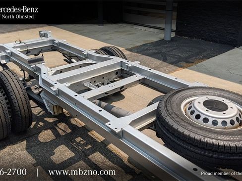 Used 2022 Mercedes-Benz Sprinter 3500 image 43