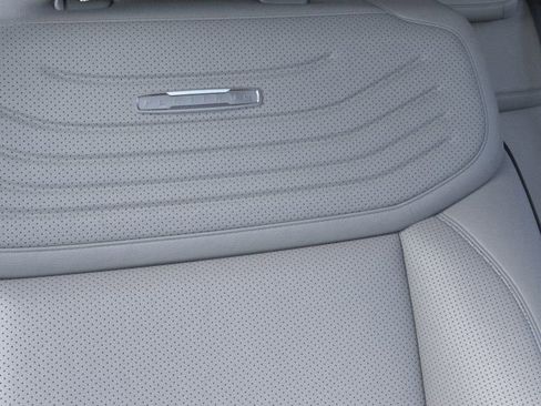 New 2026 Ford Expedition Max Platinum image 16