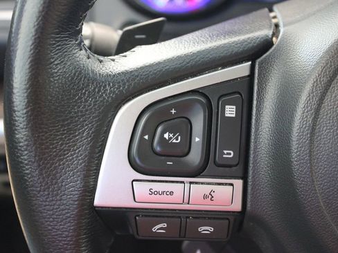 Used 2017 Subaru Outback 2.5i Limited AWD/4WD image 21