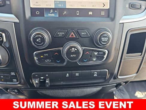 Used 2022 RAM 1500 Classic SLT w/ Electronics Group AWD/4WD image 20