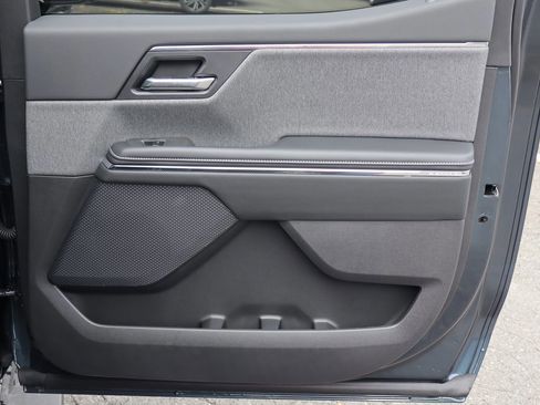 New 2026 GMC Sierra EV Elevation w/ Premium Package image 25