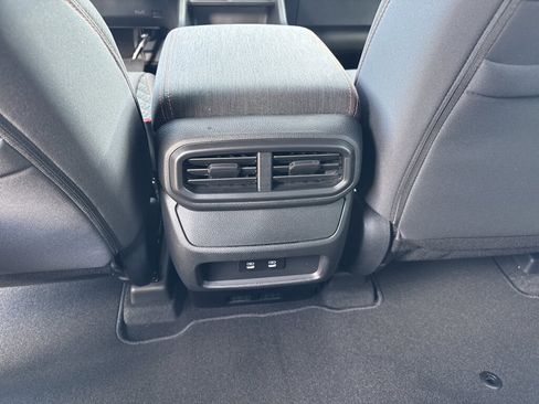 New 2026 Honda Pilot Sport image 10