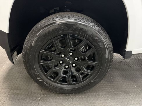 New 2026 Chevrolet Colorado W/T image 10