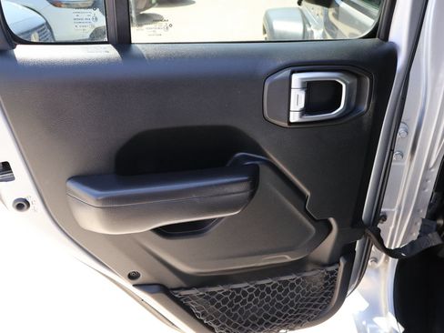 Used 2020 Jeep Wrangler Unlimited Sport S AWD/4WD image 12