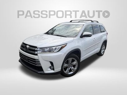 Used 2017 Toyota Highlander Limited w/ Protection Package #3