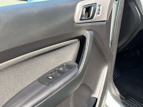 Used 2023 Ford Ranger XLT w/ Equipment Group 301A Mid RWD image 12