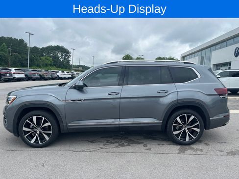 Certified 2024 Volkswagen Atlas SEL Premium R-Line AWD/4WD image 10
