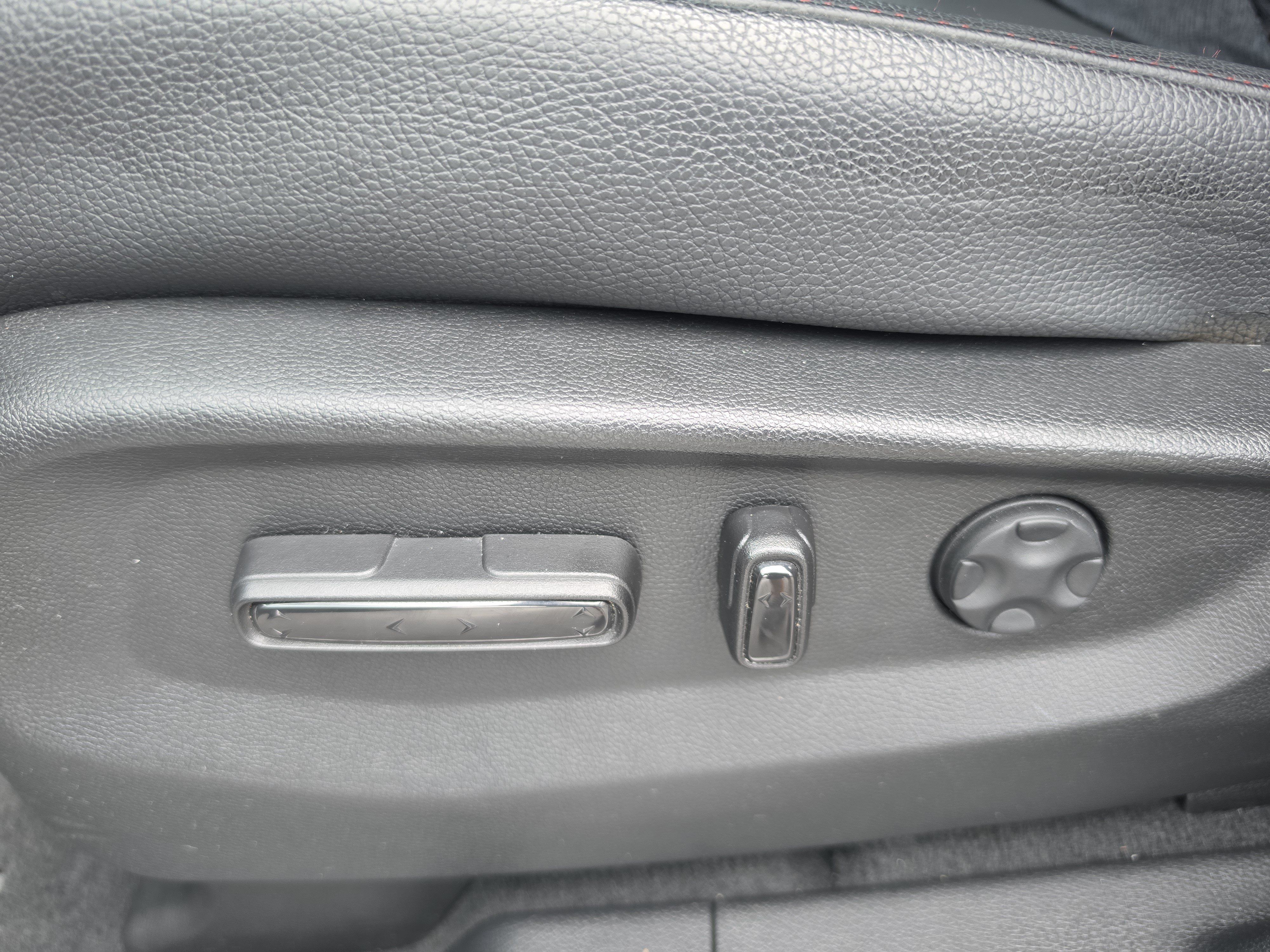 Used 2025 Honda Odyssey Sport-L image 7