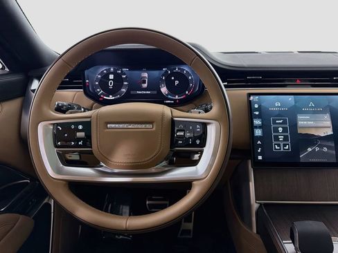 Used 2026 Land Rover Range Rover SE AWD/4WD image 24