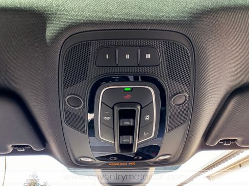 Used 2018 Audi SQ5 Prestige w/ Prestige Package image 27