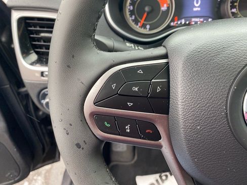 Used 2022 Jeep Cherokee Limited image 18