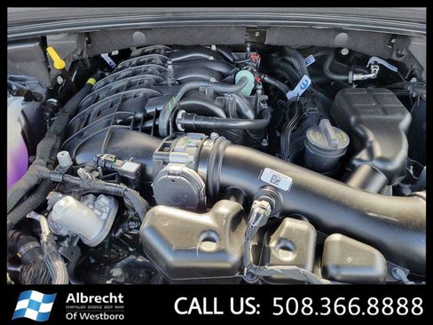 New 2024 Jeep Grand Cherokee L Altitude image 29