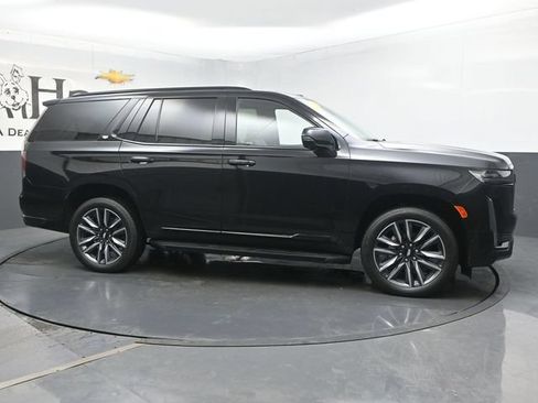 Used 2024 Cadillac Escalade Sport AWD/4WD image 1