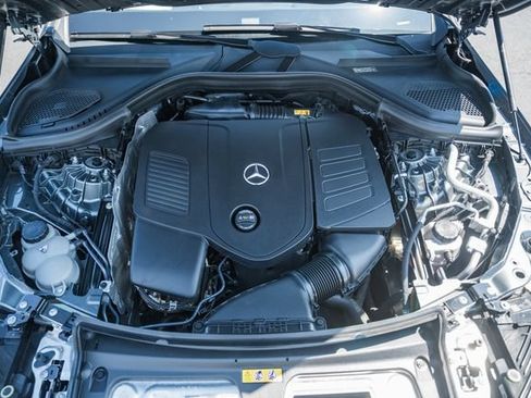 Used 2023 Mercedes-Benz GLC 300 4MATIC w/ AMG Line image 22