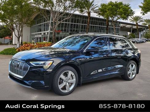 Used 2019 Audi e-tron Premium Plus image 1