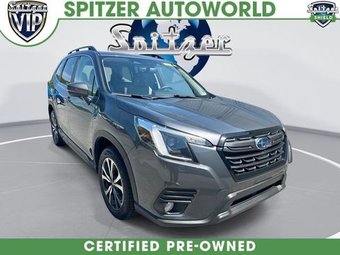 Used 2022 Subaru Forester Limited AWD/4WD image 1