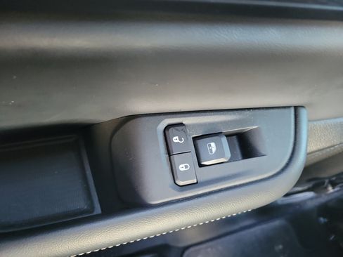 Used 2024 Jeep Grand Cherokee L Laredo w/ Luxury Tech Group I RWD image 12