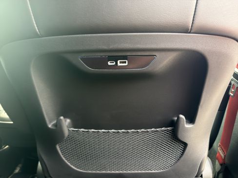 New 2027 Chrysler Pacifica Select FWD image 23