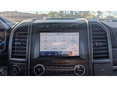 Used 2020 Ford Expedition Limited w/ Special Edition Package image 27