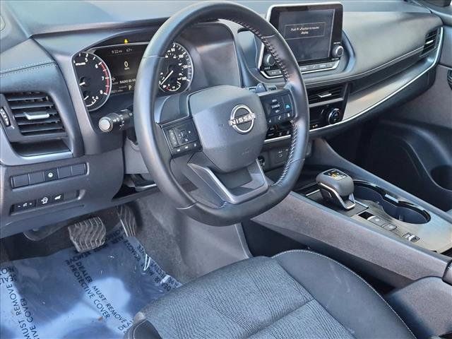 Used 2026 Nissan Rogue SV FWD image 10