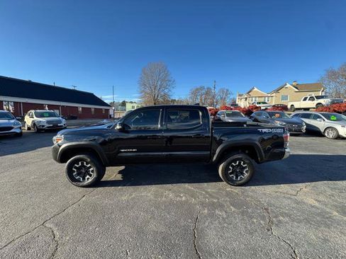 Used 2021 Toyota Tacoma SR5 image 6