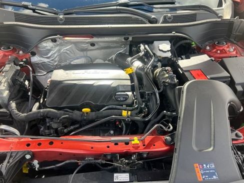 Certified 2024 Chevrolet Trax LT w/ Sunroof Package image 29