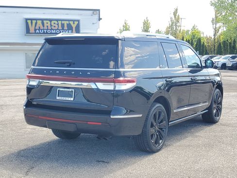Certified 2023 Lincoln Navigator Reserve AWD/4WD image 6