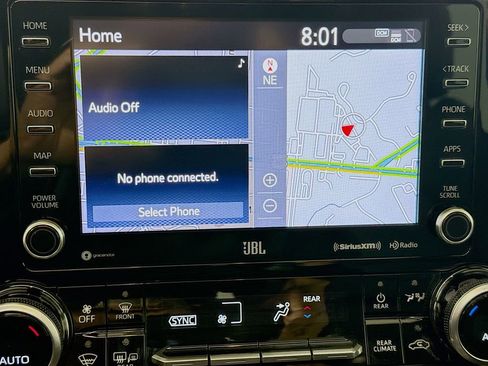 Used 2020 Toyota Highlander Limited image 13