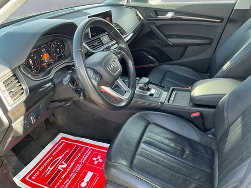 Used 2020 Audi Q5 e Premium Plus w/ Premium Plus Package image 13