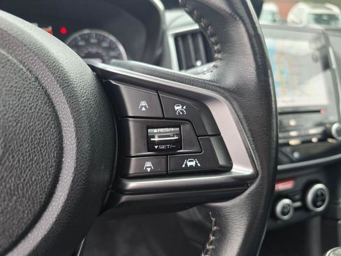 Used 2017 Subaru Impreza 2.0i Limited image 31