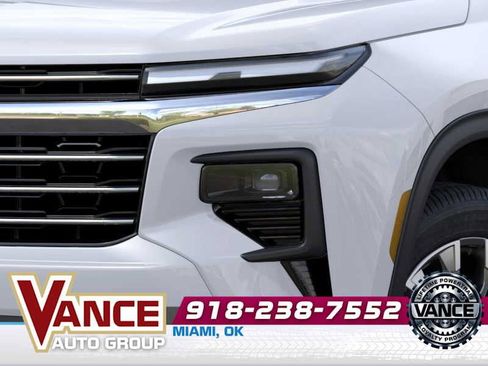 New 2026 Chevrolet Traverse LT w/ Sun and Wheel Package FWD image 10