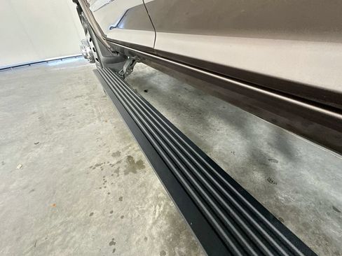 Used 2024 RAM 3500 Limited AWD/4WD image 38
