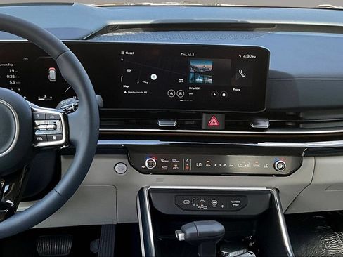 New 2026 Kia Carnival SX Prestige FWD image 6
