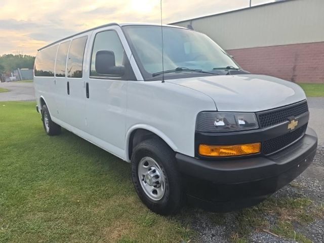 Used 2020 Chevrolet Express 3500 LS RWD image 1