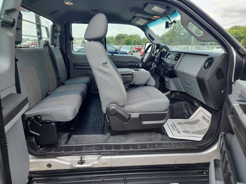 Used 2016 Ford F250 XL w/ Power Equipment Group image 11