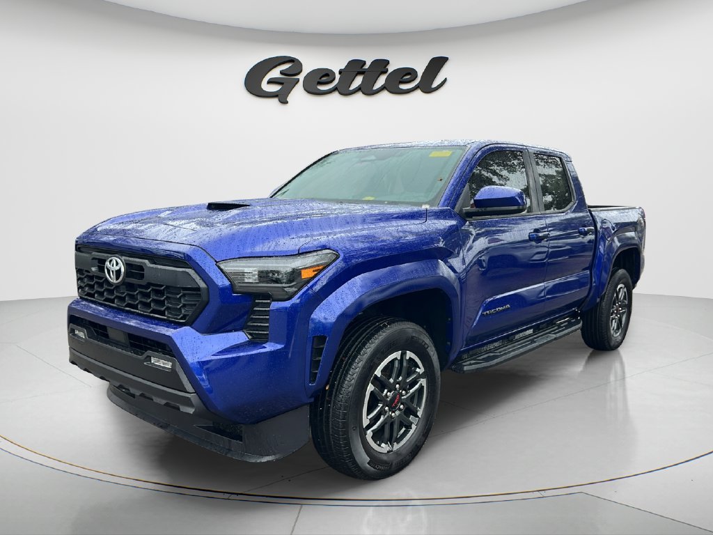 Certified 2025 Toyota Tacoma TRD Sport AWD/4WD image 1