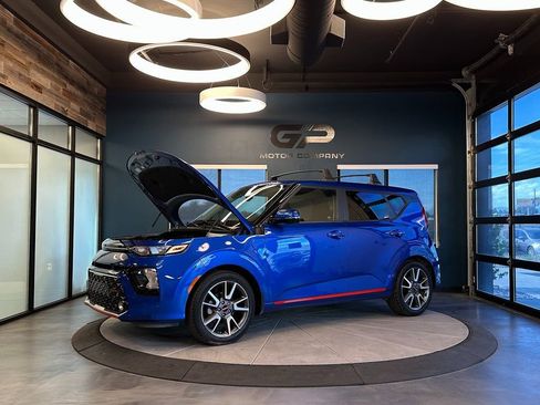 Used 2022 Kia Soul GT-Line FWD image 24
