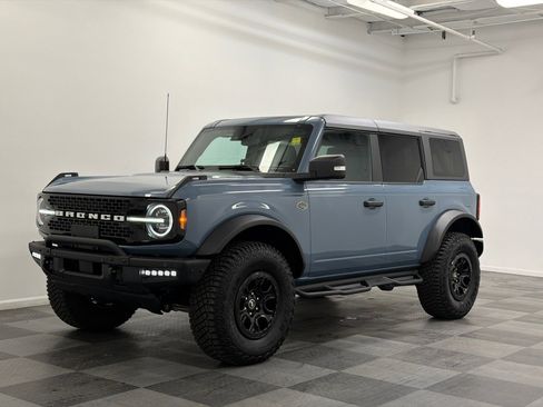 Used 2024 Ford Bronco Wildtrak image 1