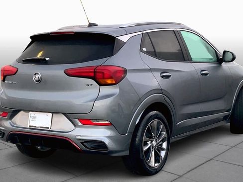 Used 2022 Buick Encore GX Preferred w/ Sport Touring Package image 13