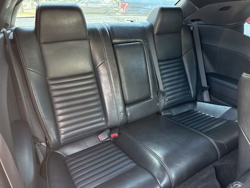 Used 2010 Dodge Challenger R/T RWD image 20
