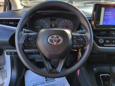 Certified 2023 Toyota Corolla LE image 17