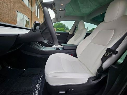 Used 2023 Tesla Model 3 Long Range AWD/4WD image 34