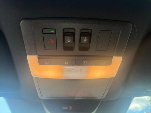 New 2026 Nissan Pathfinder Rock Creek w/ Rock Creek Premium Package AWD/4WD image 33