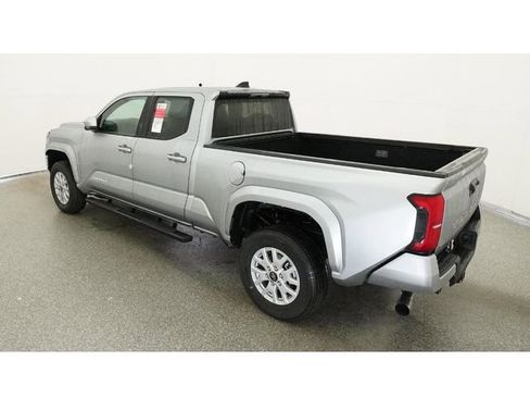 New 2026 Toyota Tacoma SR5 RWD image 5