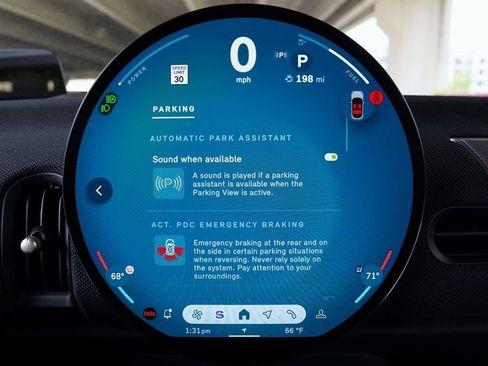 Used 2025 MINI Cooper 4-Door Hardtop FWD image 21