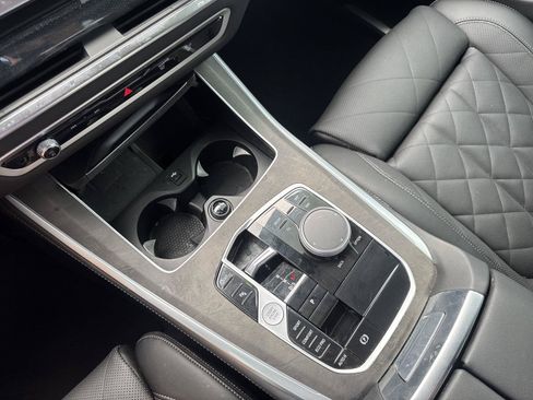 Used 2026 BMW X5 sDrive40i w/ Premium Package RWD image 27