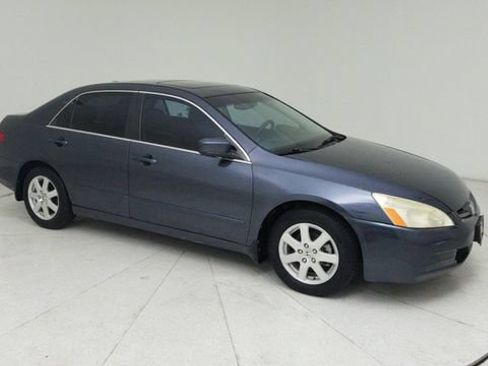 Used 2005 Honda Accord EX-L image 7